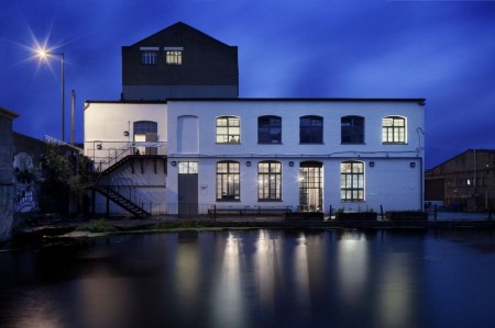 whitebuilding